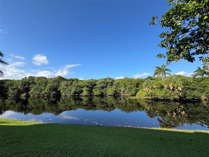 Photo of 3301 15th St # listing for Sale