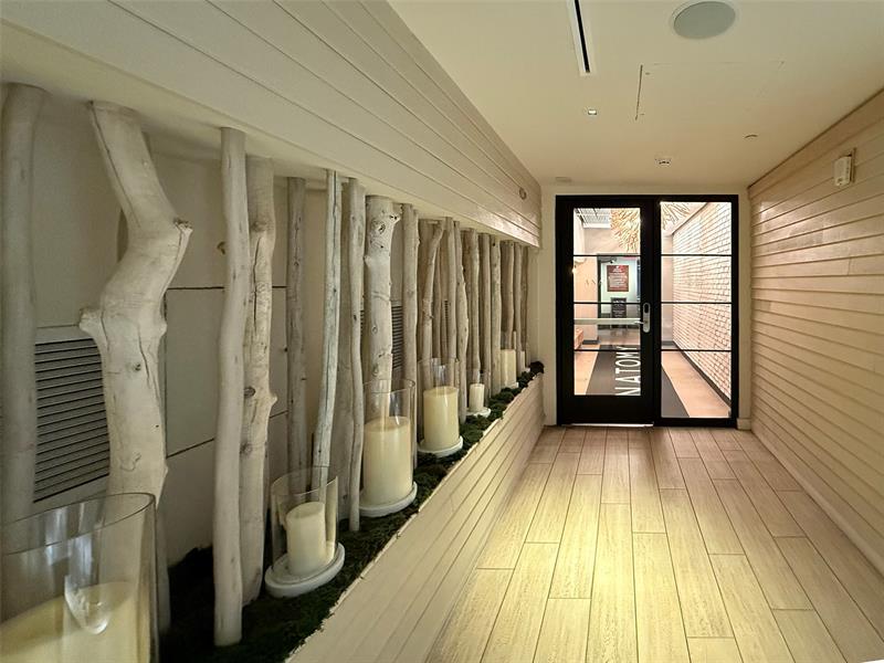 Photo of 2301 Collins Ave #323 listing for Sale