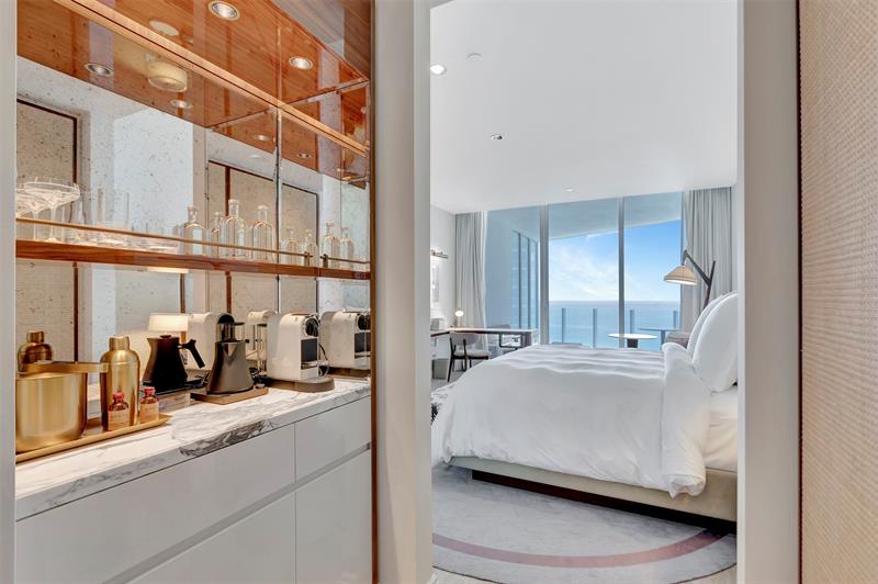 Photo of 525 Fort Lauderdale Beach Blvd #1705 listing for Sale