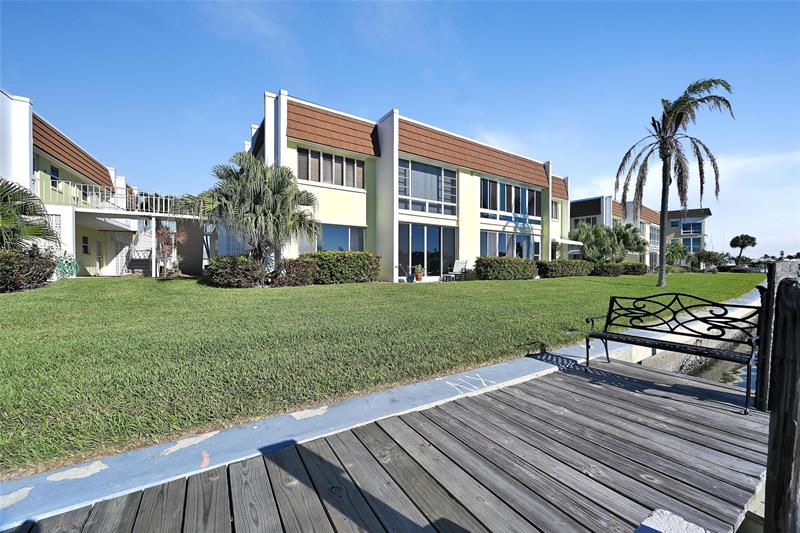 Photo of #F10538332 listing for Sale