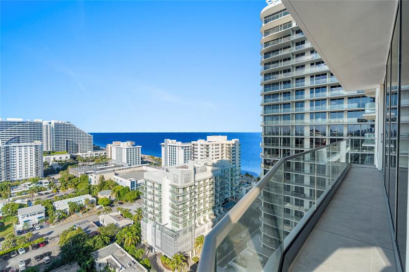 Photo of 153 Seabreeze Blvd #1704S listing for Sale