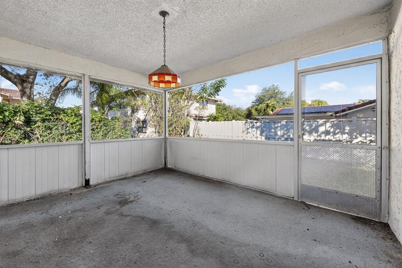 Photo of #F10538976 listing for Sale