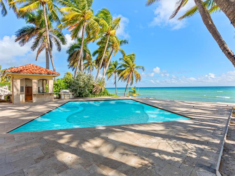 Photo of 555 Ocean Blvd # listing for Sale