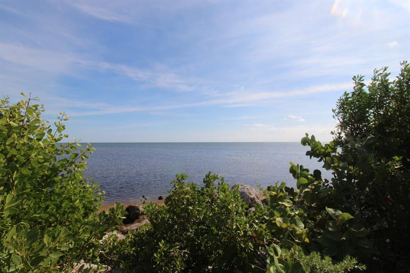 Photo of #F10539578 listing for Sale