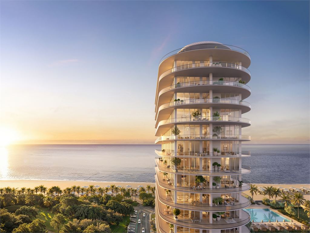 72 Carlyle 600 & 650 72nd St Miami Beach FL 33414